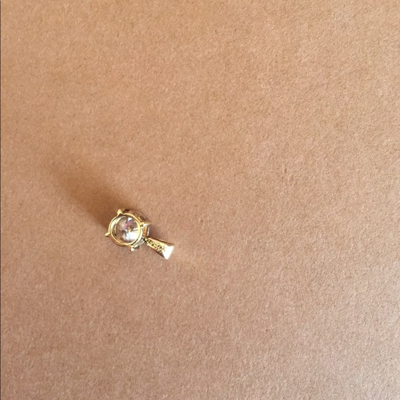 Sterling silver small pendant with cubic zirconia - Picture 2 of 5